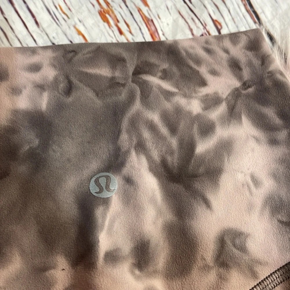 lululemon athletic diamond dye leggings - Picture 7 of 11